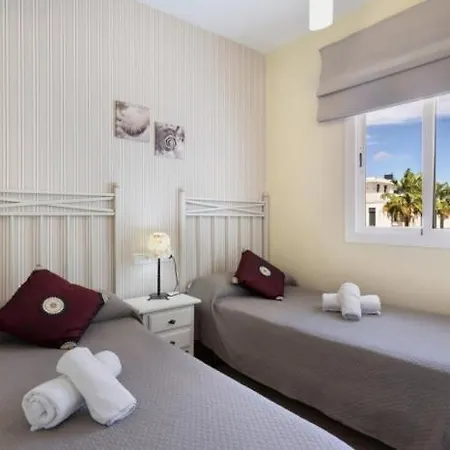 Apartment Budha Candor Free Parking By Staycare *